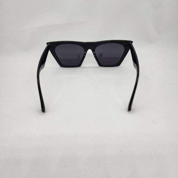 Pack of 7 Women\'s/Unisex Sunglasses Variety PRE-OWNED main image 4